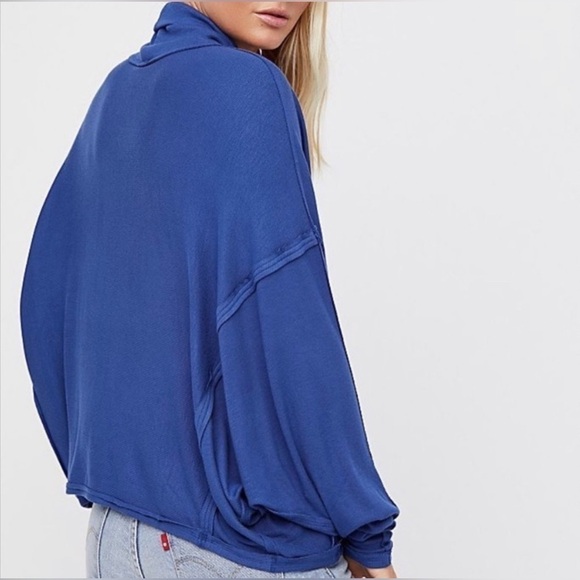 We The Free People Alameda Oversized Slouchy Super Soft Turtleneck Top Blue - Picture 3 of 16
